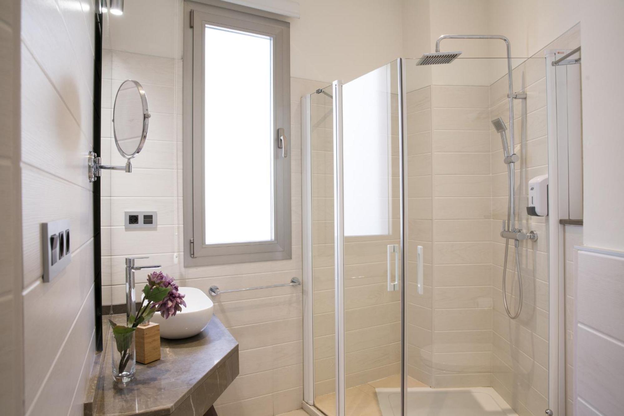Welldone Cathedral Suites Севилья Номер фото